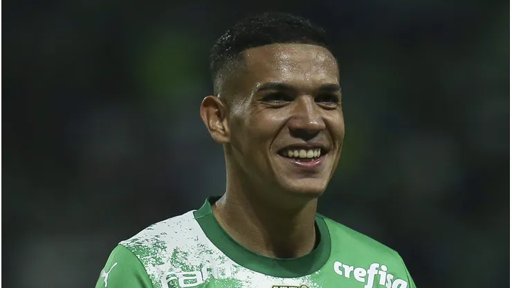 Naves ainda é do Palmeiras.
