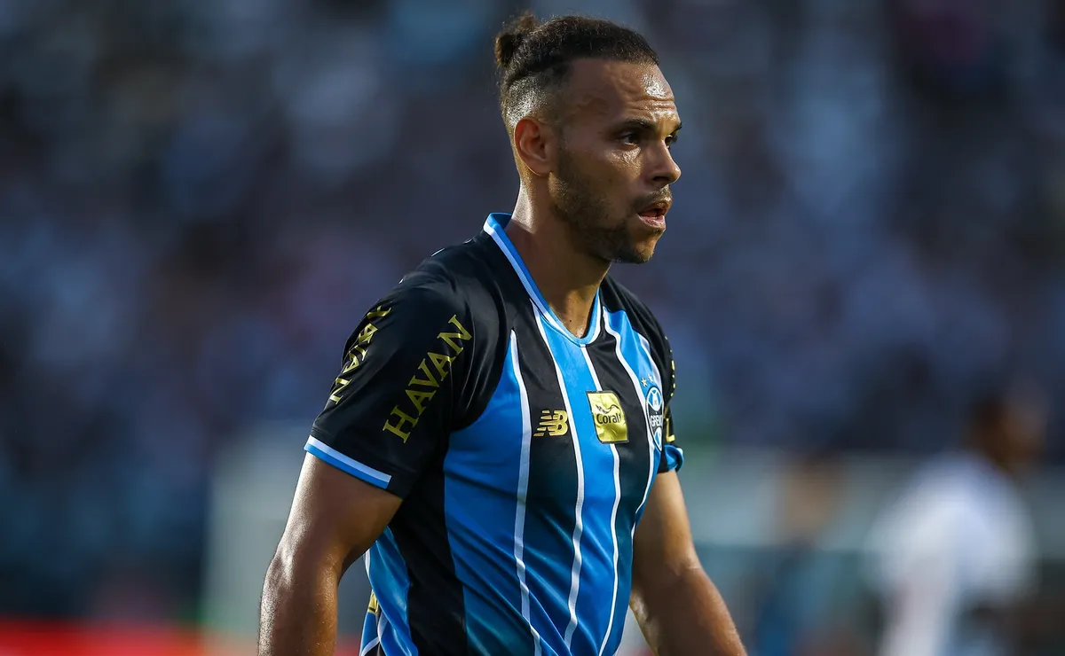 Braithwaite pode ser utilizado pelo Grêmio como moeda de troca para reforços no segundo semestre
