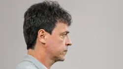 - Fernando Diniz está livre no mercado da bola