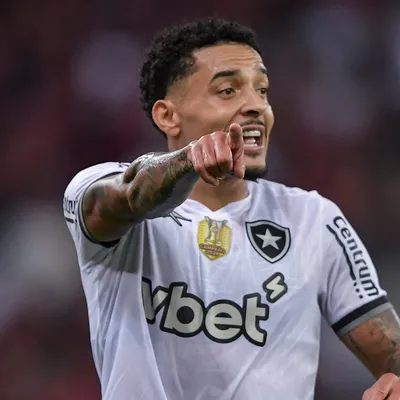 Grêmio decide não abrir concorrência pelo volante Gregore