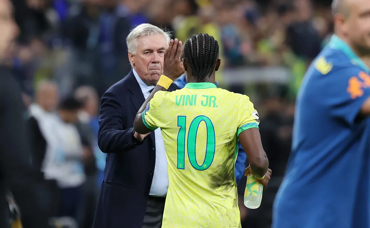 Ancelotti ganha arma extra: Seleção Brasileira terá até oito substituições em teste decisivo contra a Croácia