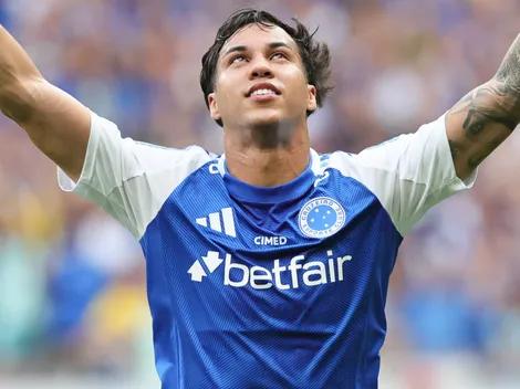 Cruzeiro defende tabu de 15 anos contra Vitória no Brasileirão