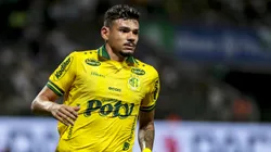 Tiquinho Soares jogador do Mirassol durante partida contra o Palmeiras. Foto: Marco Miatelo/AGIF