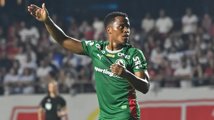 Arias jogador do Palmeiras durante partida contra o Sao Paulo no estadio Morumbi pelo campeonato Brasileiro A 2026. Foto: Jota Erre/AGIF