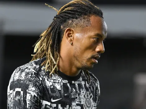 Carrillo atua pelo Peru e vira desfalque do Corinthians no Brasileirão