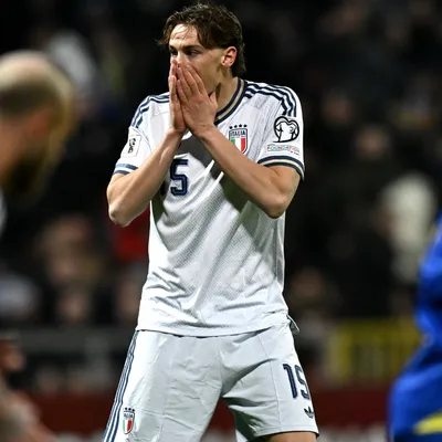 Itália fica fora da Copa pela terceira vez consecutiva