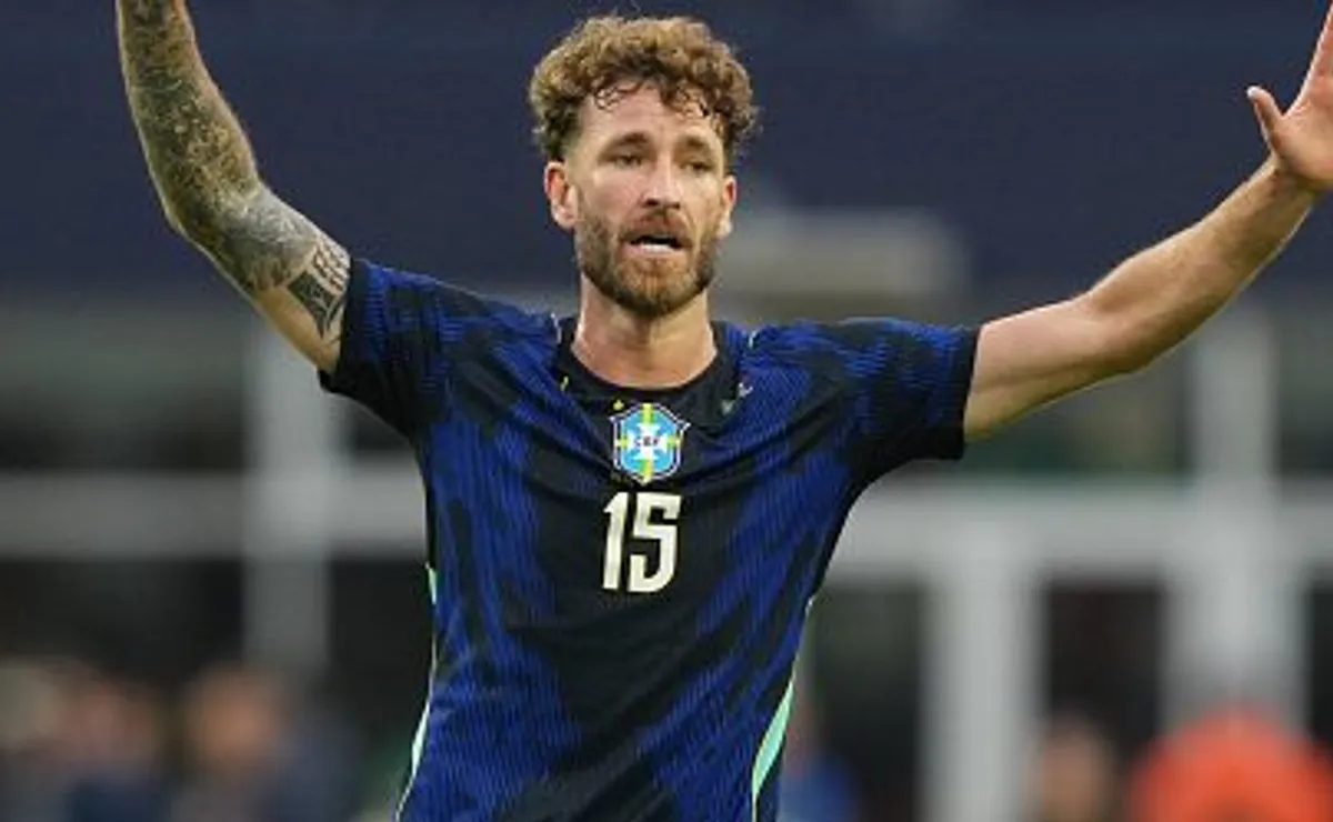 Flamengo terá três jogadores representando a Seleção Brasileira na Copa com Danilo, Alex Sandro e Léo Pereira