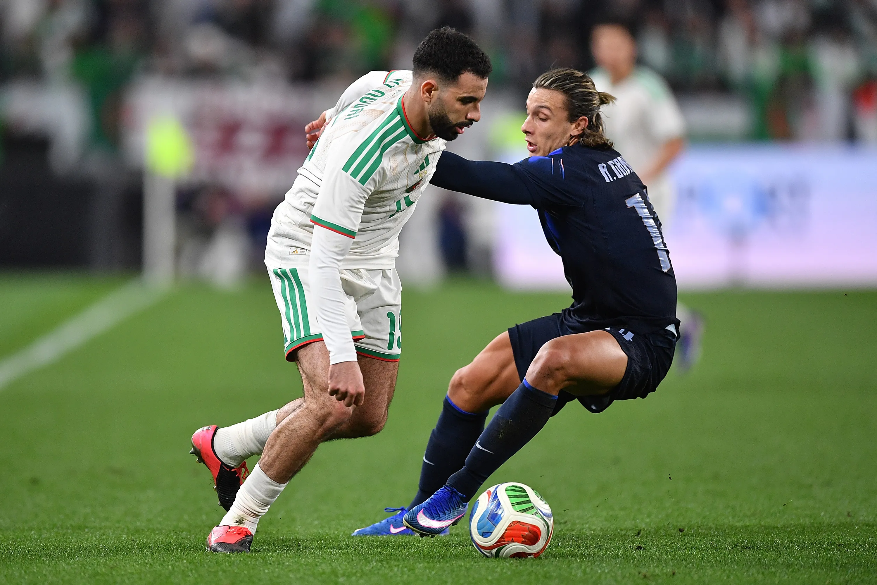 Canobbio é elogiado por atuação contra a Argélia. Foto: Valerio Pennicino/Getty Images.