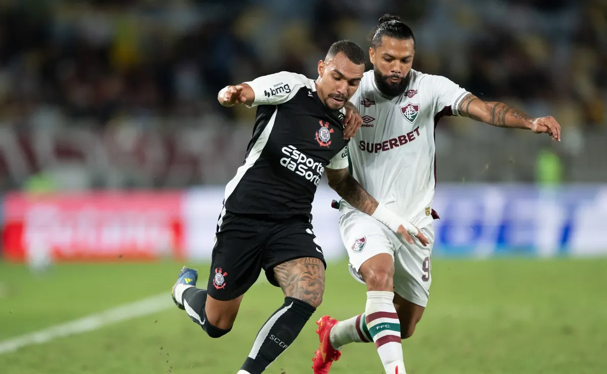 Fluminense reencontra Corinthians no Maracanã e busca revanche após 22 jogos invicto