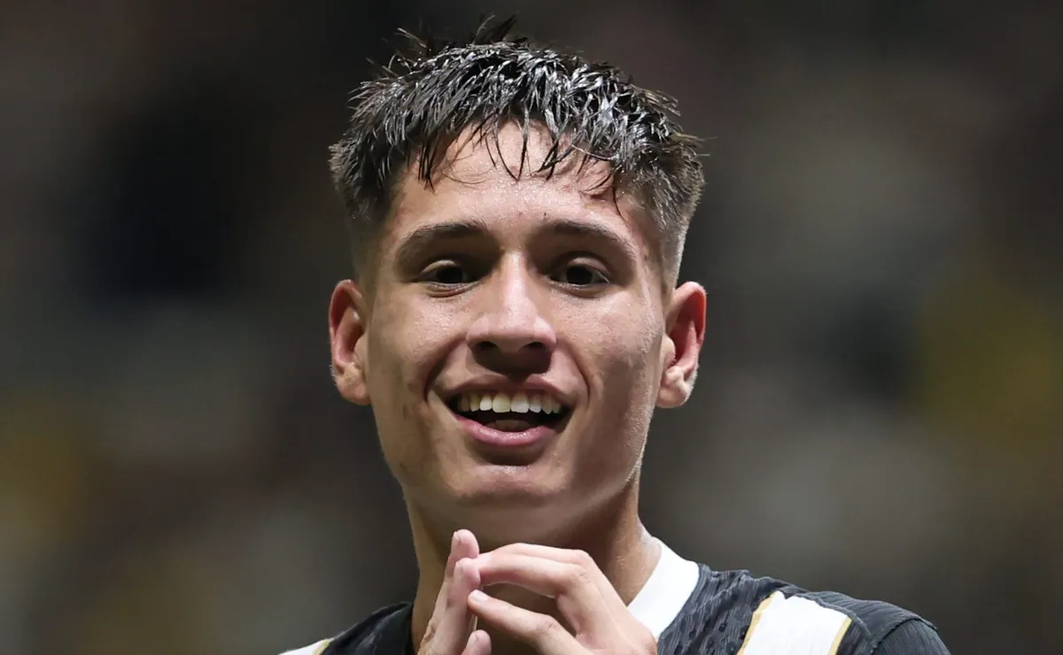 Atlético-MG não terá logística especial e avalia desgaste dos convocados para duelo do Brasileiro