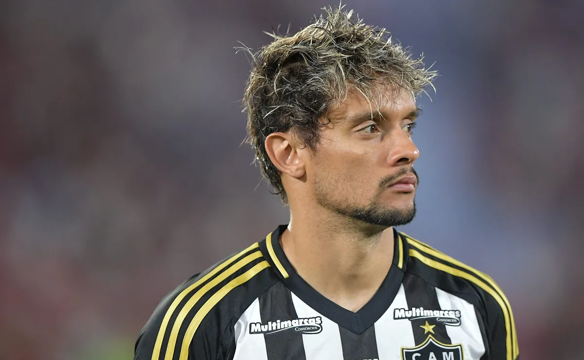 Torcida do Atlético-MG aprova troca de Gustavo Scarpa com Rollheiser, do Santos