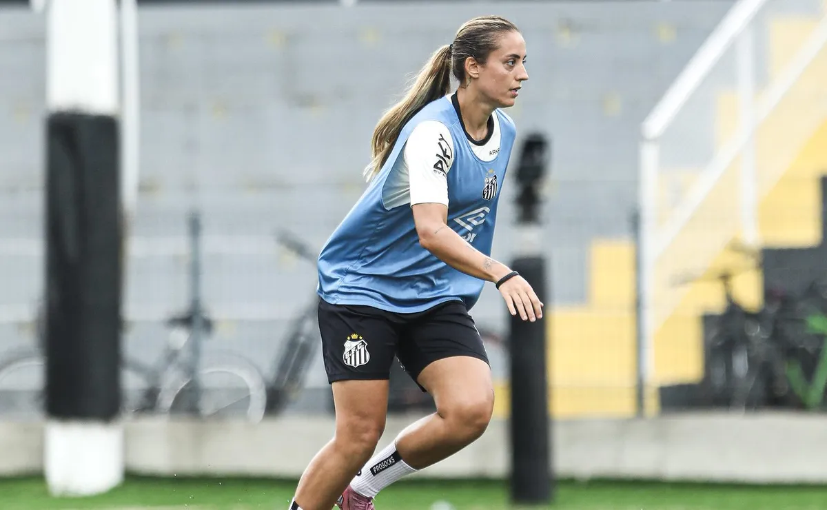 Santos intensifica preparação com foco no jogo contra o Botafogo no Brasileirão Feminino
