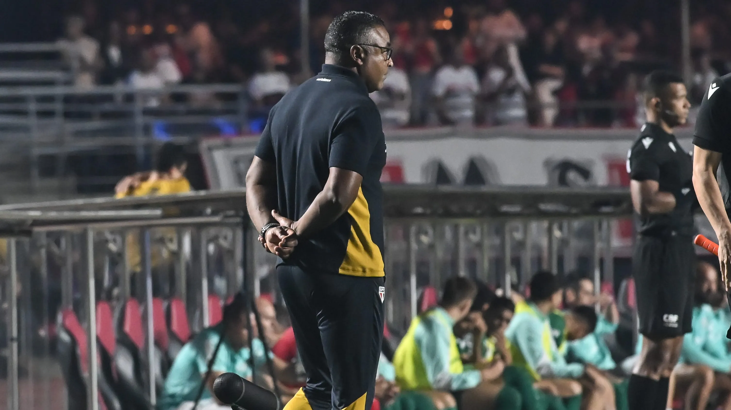 Roger no São Paulo. Foto: Jota Erre/AGIF