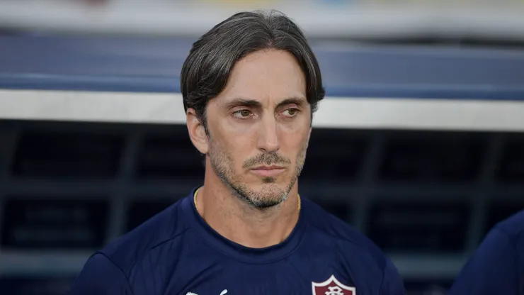 Luis Zubeldia tecnico do Fluminense durante partida contra o Vasco no estadio Maracana pelo campeonato Brasileiro A 2026.
