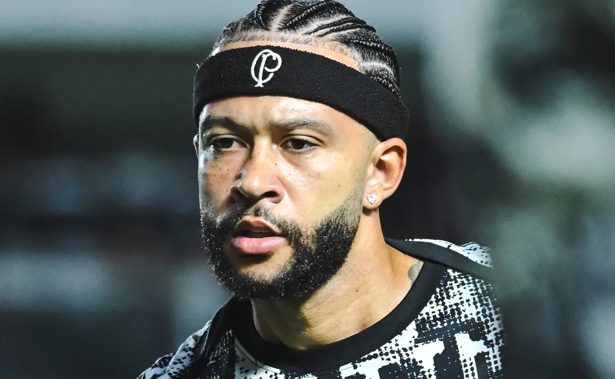 Memphis estica tratamento na Europa e Corinthians marca data limite para o retorno