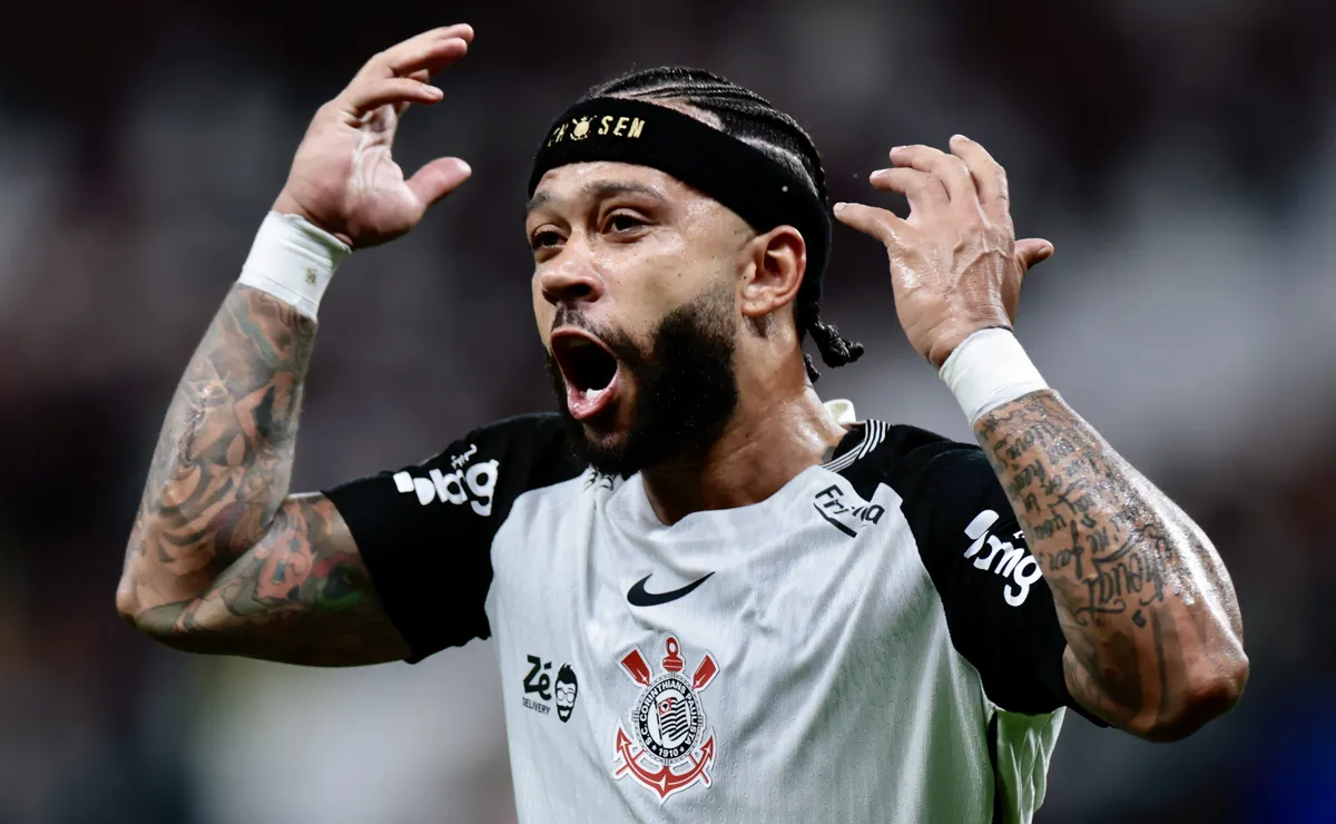 Diretor financeiro do Corinthians confirma dívida com Memphis Depay de R$ 42 milhões: “Sim, é verdade”