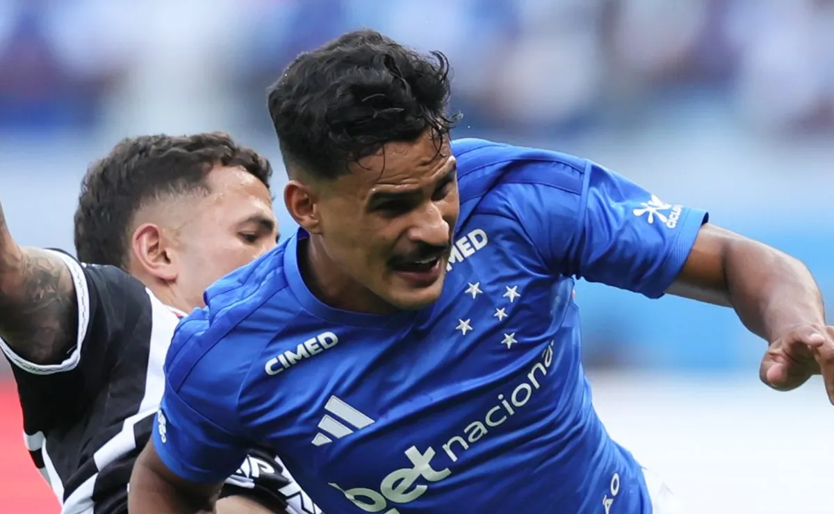 Kaiki Bruno tem renovação tratada como prioridade máxima no Cruzeiro após boa atuação pela Seleção