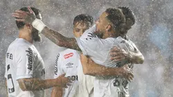 Neymar Jr. jogador do Santos comemora seu gol durante partida contra o Vasco. Foto: Mauricio De Souza/AGIF