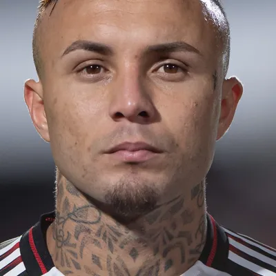 Flamengo monitora mercado por reposição de Everton Cebolinha