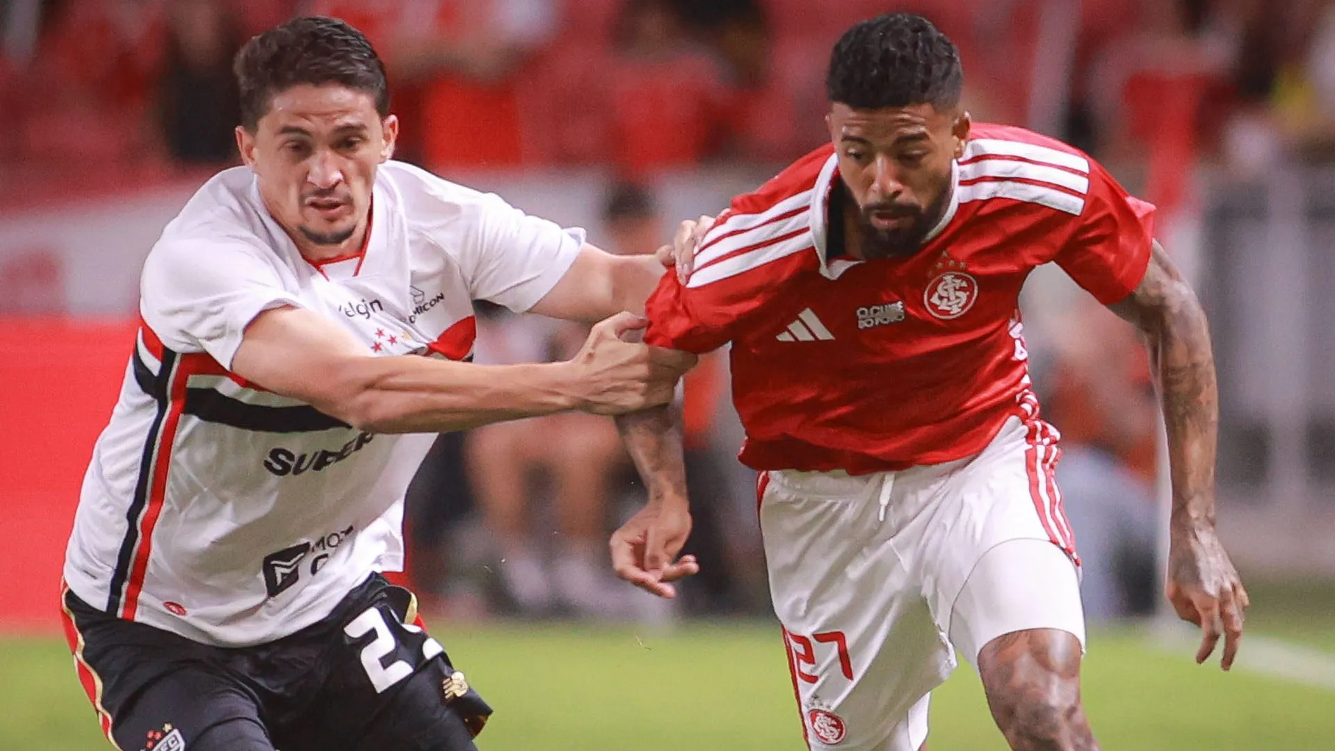 Internacional x São Paulo - Foto: Maxi Franzoi/AGIF.