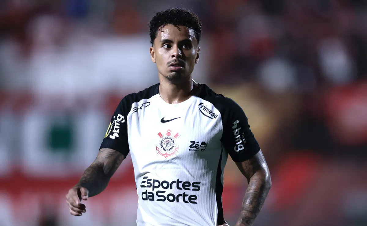 Allan, do Corinthians, é expulso por atitude inusitada contra o Fluminense
