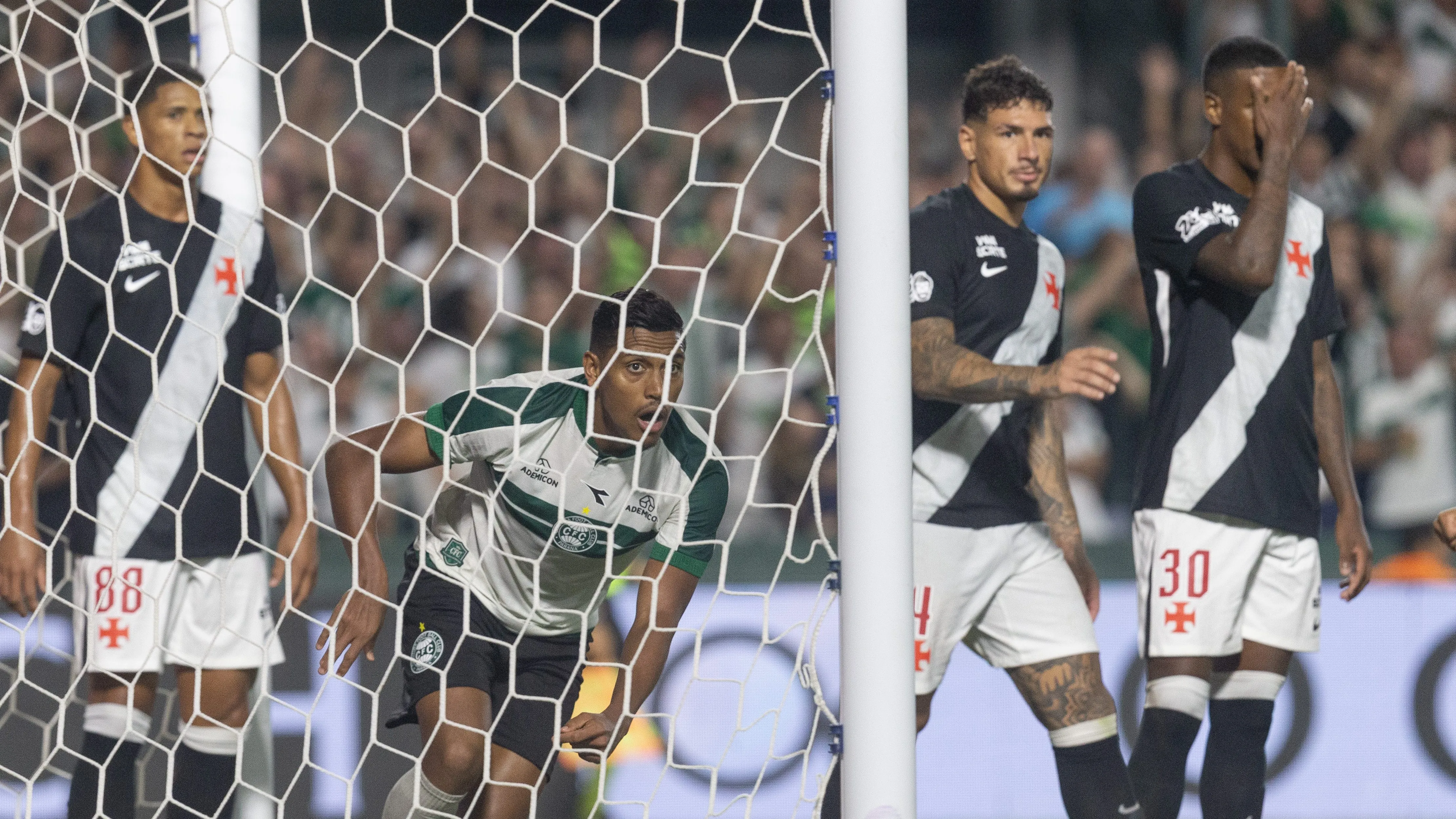 Vasco no Brasileirão. Foto: Hedeson Alves/AGIF