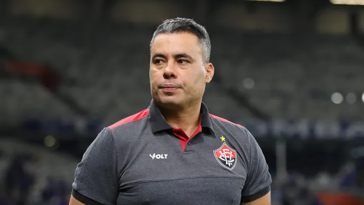 Jair durante o jogo disputado nesta quarta-feira (1)