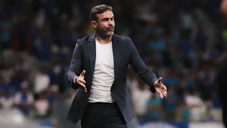 Artur Jorge está invicto contra o Tricolor - Foto: Gustavo Martins/ Cruzeiro