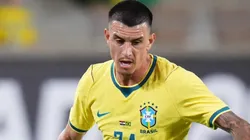 Zagueiro tem o futuro incerto - Foto: Rich Storry/Getty Images.