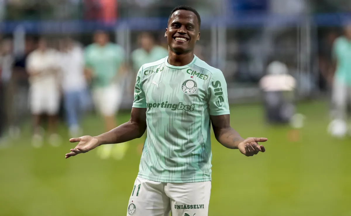 Jhon Arias projeta Palmeiras x Grêmio pela 9ª rodada e cita dificuldade após Data FIFA: “Vai exigir muito”