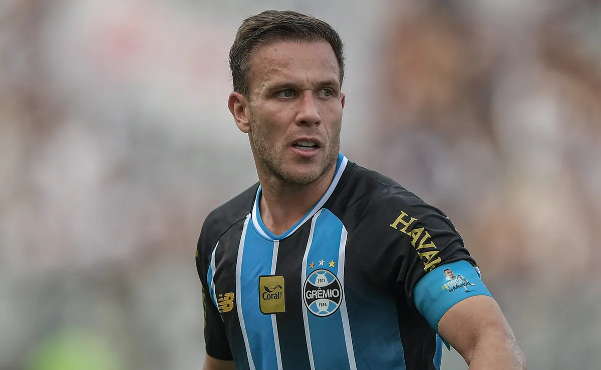 Arthur é ‘sacrificado’ contra o Palmeiras por estratégia e Grêmio mira estreia na Sul-Americana e Gre-Nal 452