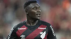 Atacante faz grande temporada - Foto: Hedeson Alves/AGIF.