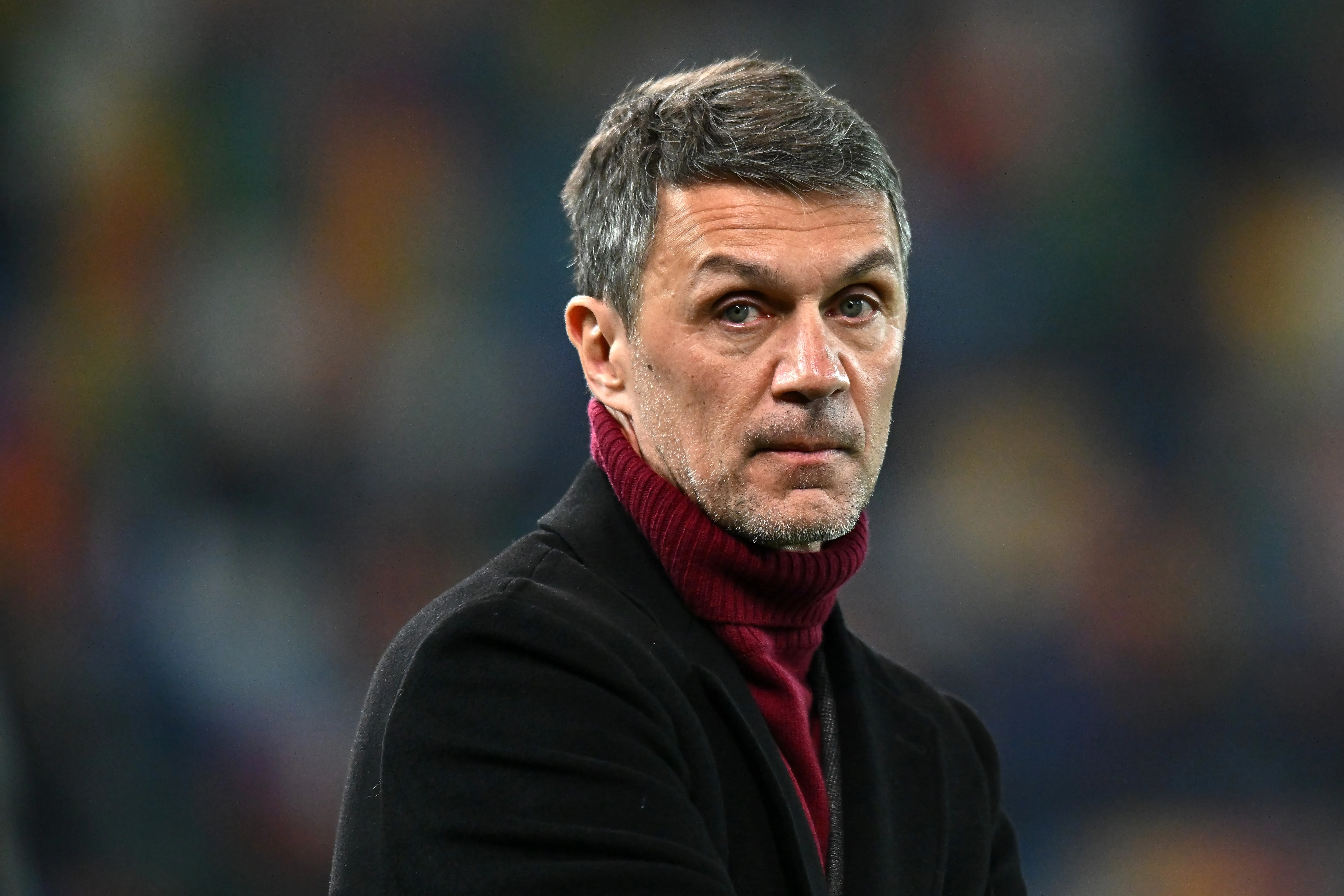 Lenda italiana e do Milan, Paolo Maldini estaria sendo cotado para cargo em nova comissão técnica da Itália – Foto: Alessandro Sabattini/Getty Images