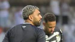 Neymar e Gabigol, atacante dos Santos no Campeonato Brasileiro A 2026. Foto: Jota Erre/AGIF