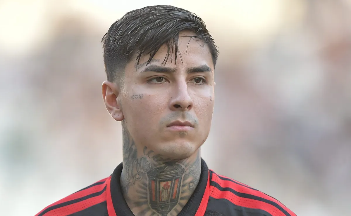 Pulgar prejudica o Flamengo com agressão em jogo contra o RB Bragantino e expulsão repercute