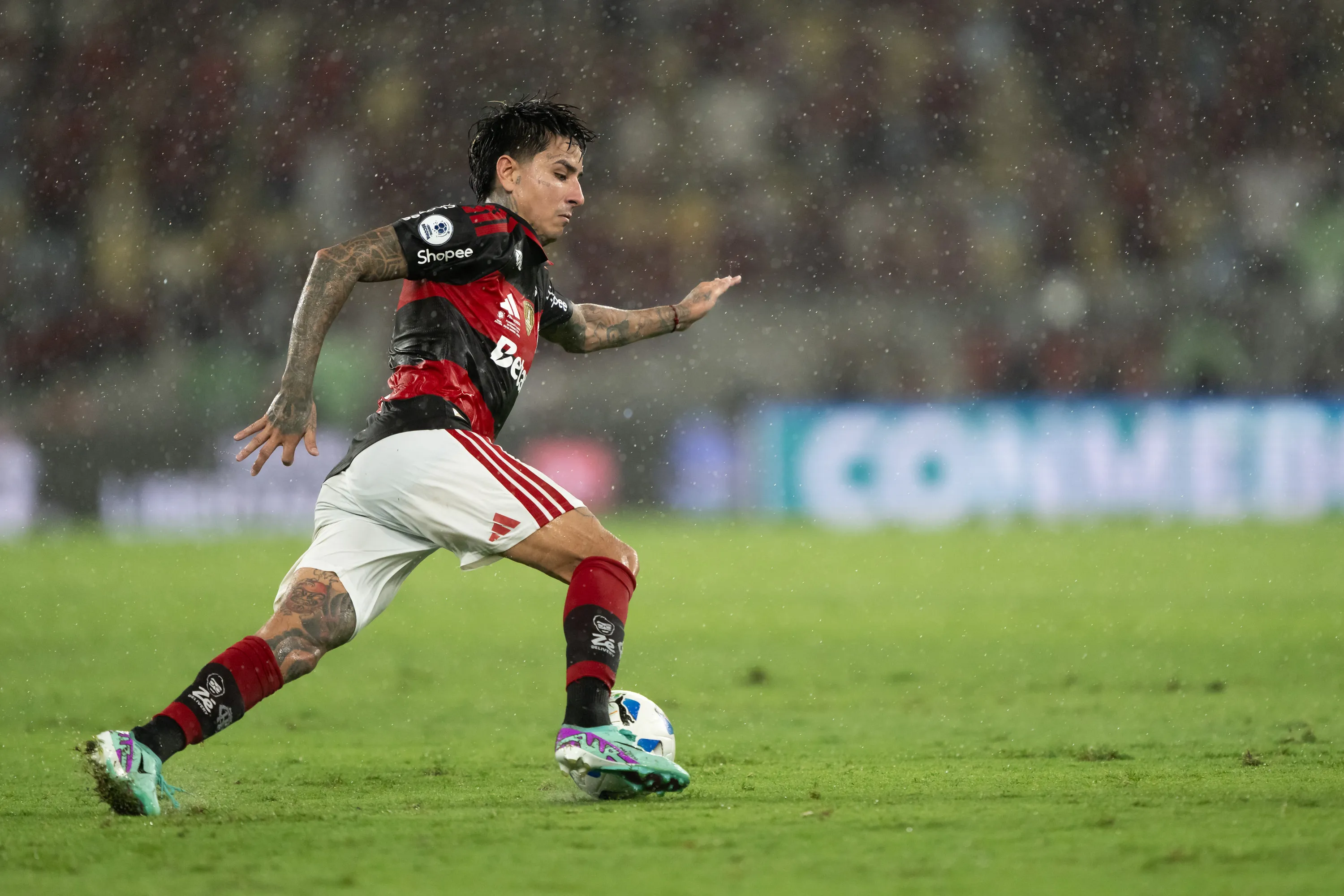 RJ – RIO DE JANEIRO – 26/02/2026 – RECOPA SUL-AMERICANA 2026, FLAMENGO X LANUS – Pulgar jogador do Flamengo durante partida contra o Lanus no estadio Maracana pelo campeonato Recopa Sul-Americana 2026. Foto: Jorge Rodrigues/AGIF