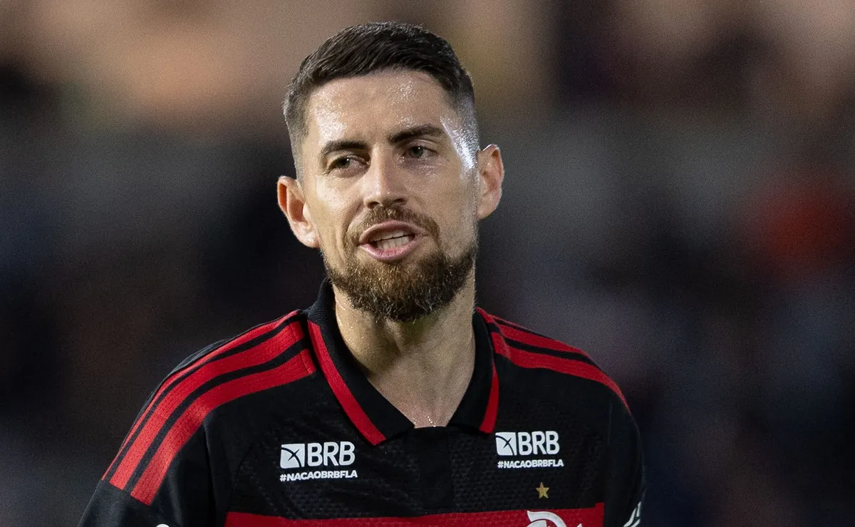 Jorginho cobra jogadores do Flamengo e vestiário ‘pega fogo’ após derrota para o Bragantino