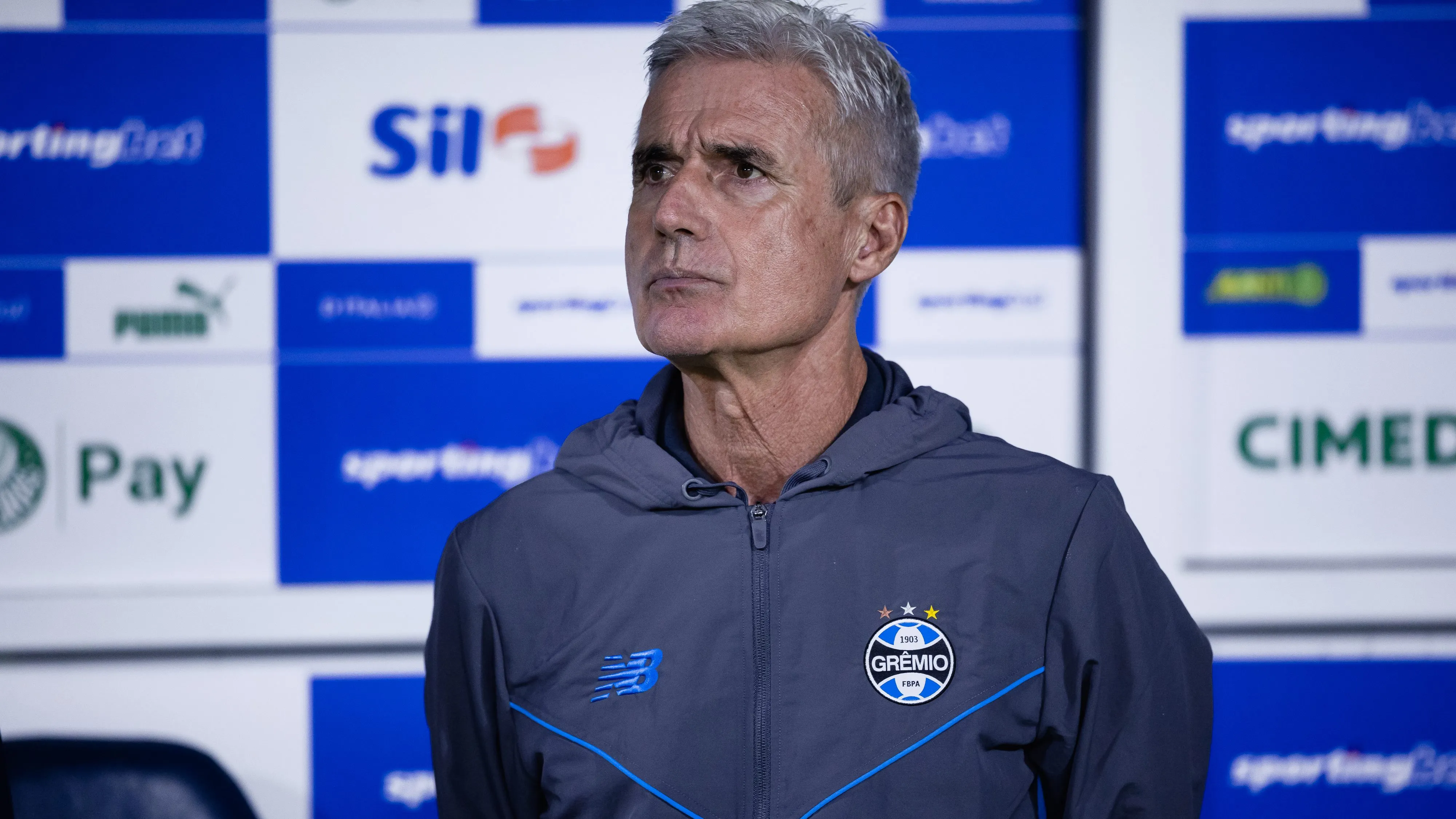 Luis Castrodurante partida contra o Palmeiras no estadio Arena Barueri Foto: Ettore Chiereguini/AGIF