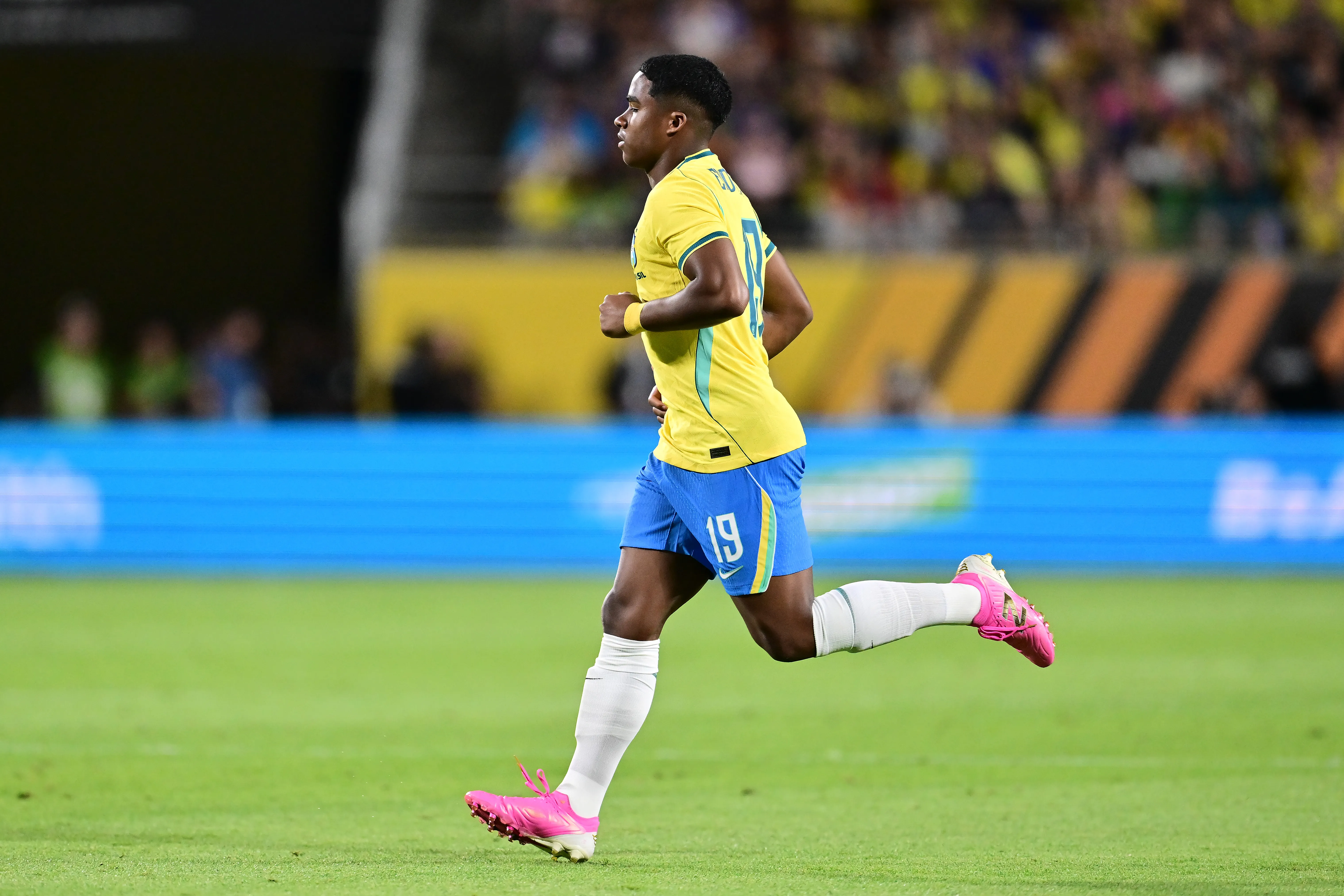 ORLANDO, FLORIDA – MARCH 31: Endrick of Brazil enters the pitch during the international friendly match between Brazil and Croatia at Camping World Stadium on March 31, 2026 in Orlando, Florida. (Photo by Julio Aguilar/Getty Images)