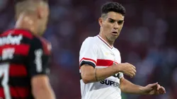 RJ - RIO DE JANEIRO - 12/07/2025 - BRASILEIRO A 2025, FLAMENGO X SAO PAULO - Oscar jogador do Sao Paulo durante partida contra o Flamengo no estadio Maracana pelo campeonato Brasileiro A 2025. Foto: Jorge Rodrigues/AGIF