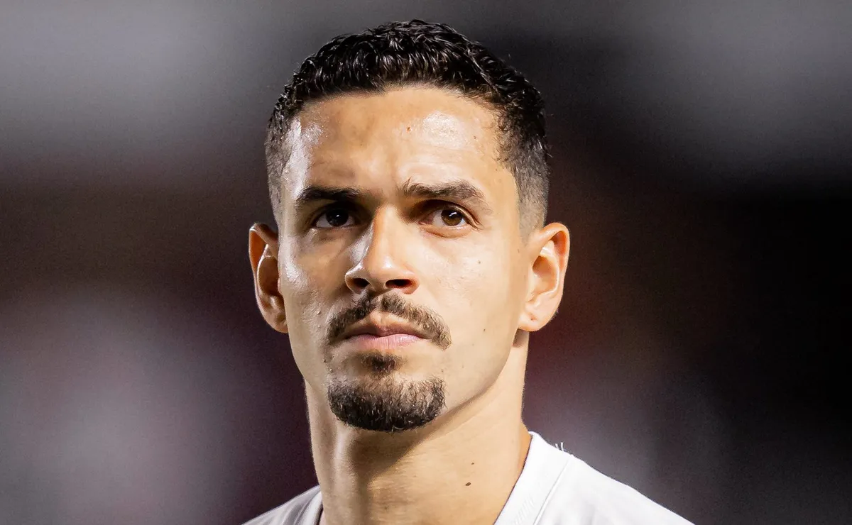 Santos visita o Flamengo defendendo marca importante na defesa após chegadas de Cuca e Veríssimo