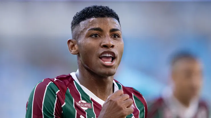 Hércules retoma espaço no Fluminense, engata gols e muda cenário no meio-campo — Foto Jorge RodriguesAGIF