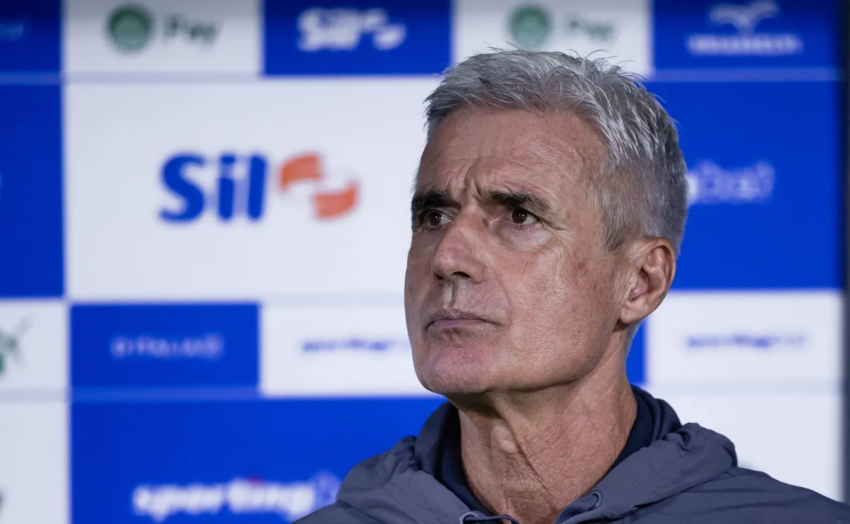 Grêmio respalda Luís Castro e vice de futebol culpa arbitragem pela derrota contra o Palmeiras