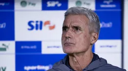 Luís Castro durante jogo do Tricolor na Arena Barueri.