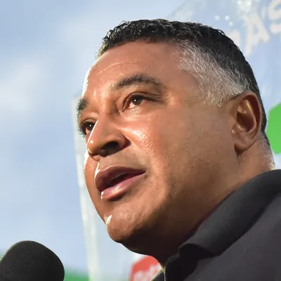 Derrota para Cruzeiro pode causar saídas de Roger e Rui Costa do SPFC