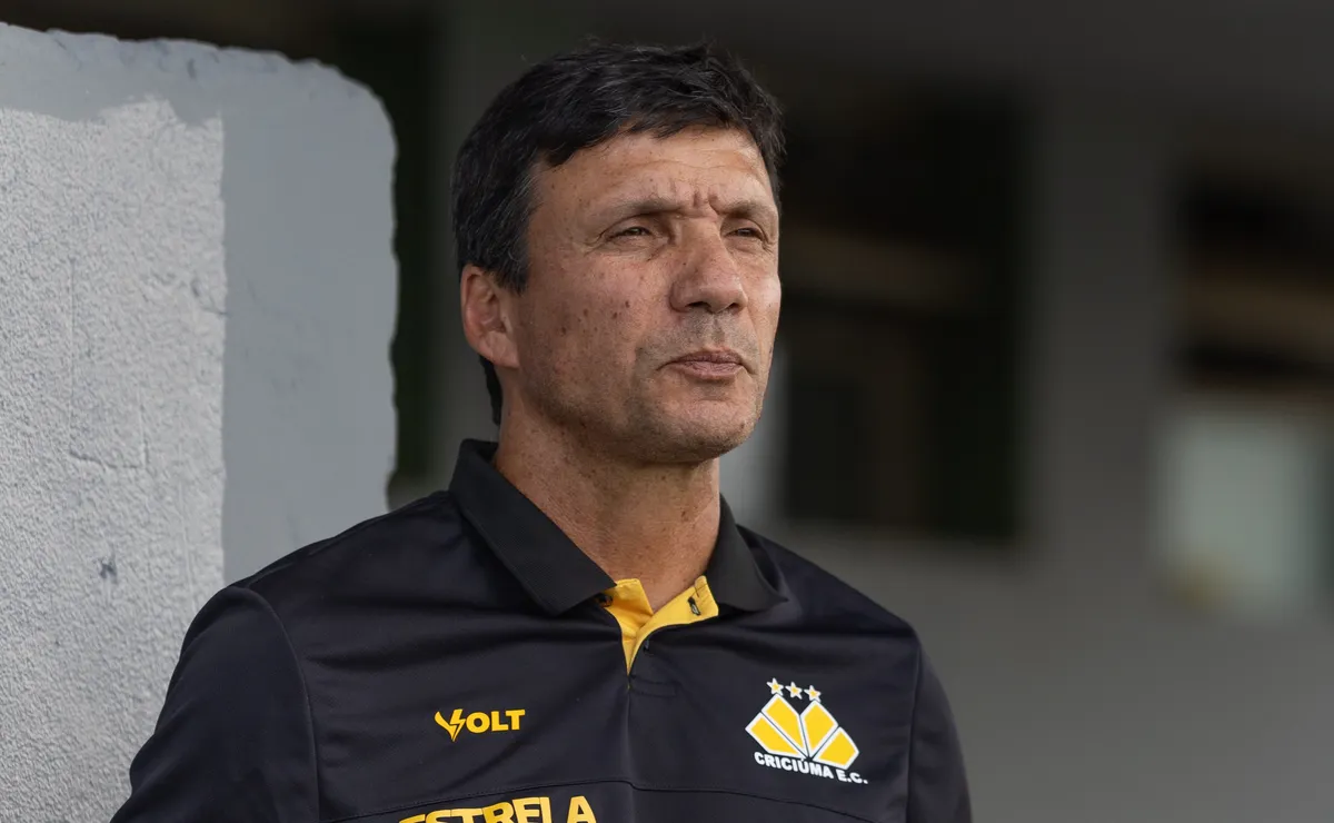 Ex-Flamengo e Vasco, Zé Ricardo é anunciado pelo Sporting Cristal para disputa da Copa Libertadores