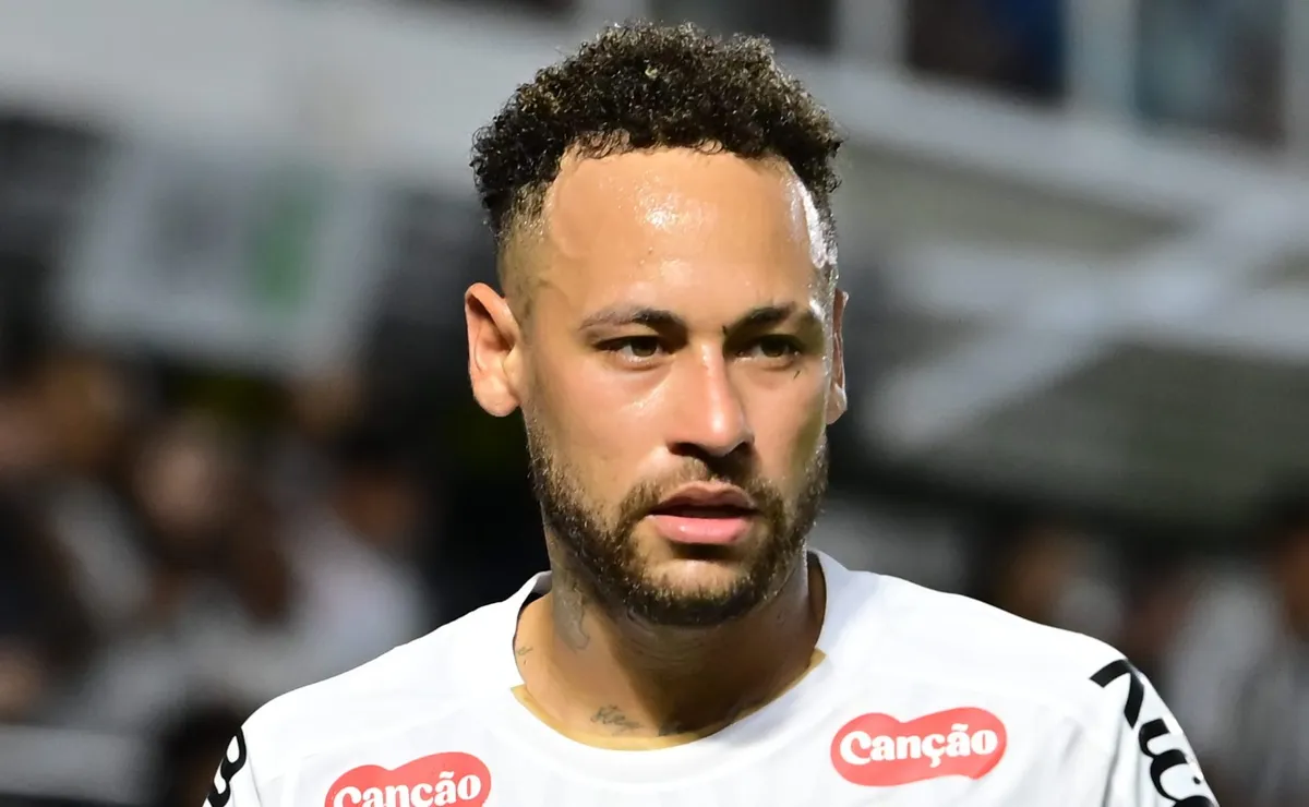 Neymar e Gabigol são ausências certas no Santos e estão fora da estreia na Sul-Americana