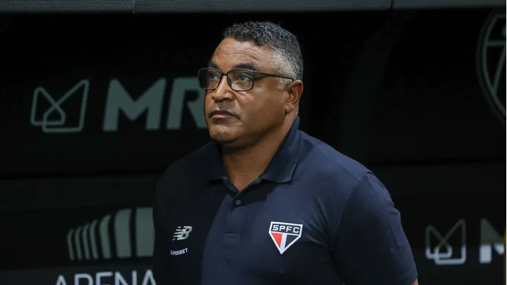 Roger Machado em jogo pelo São Paulo