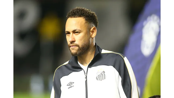 Neymar pode ficar dois jogos fora. Foto: Mauricio De Souza/AGIF