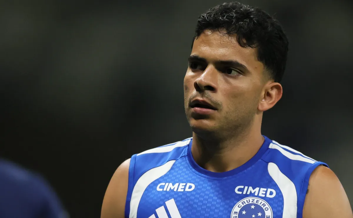 Bruno Rodrigues não é convocado para São Paulo x Cruzeiro e ausência chama atenção